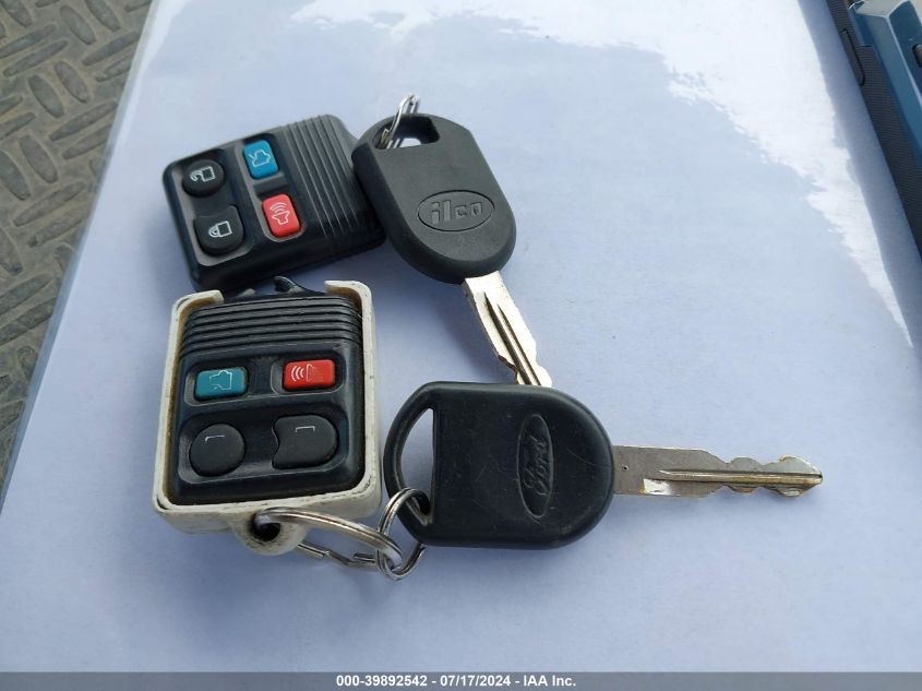 2009 Ford Mustang V6/V6 Premium VIN: 1ZVHT80N495122975 Lot: 39892542