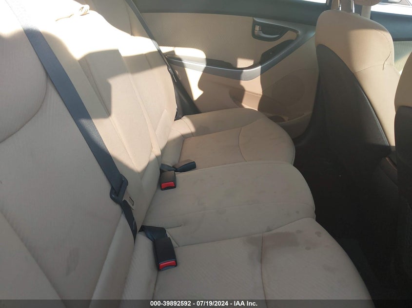 2012 Hyundai Elantra Gls/Limited VIN: 5NPDH4AE9CH111777 Lot: 39892592