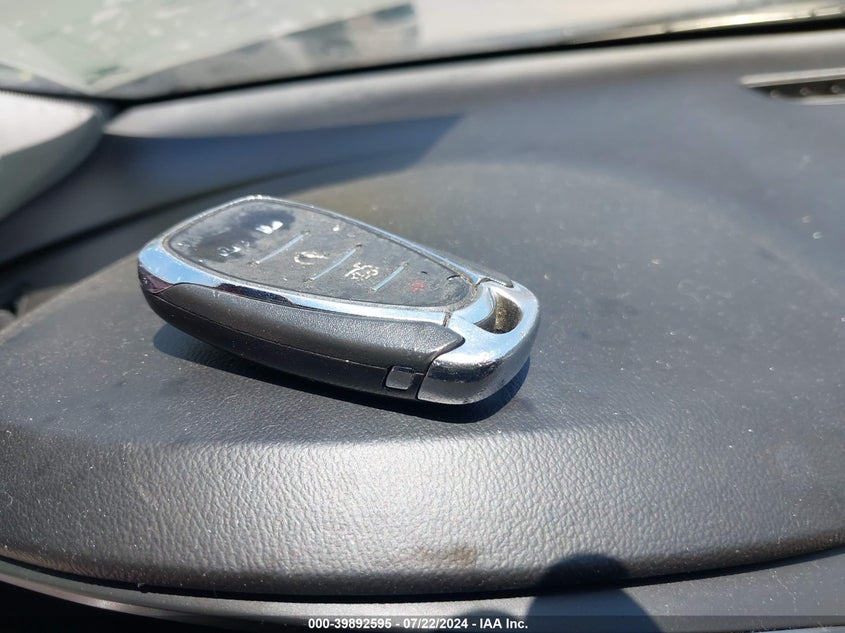 2018 CHEVROLET MALIBU LT - 1G1ZD5ST4JF162821