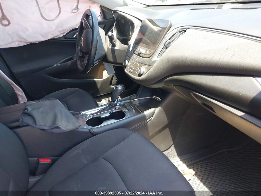 2018 CHEVROLET MALIBU LT - 1G1ZD5ST4JF162821