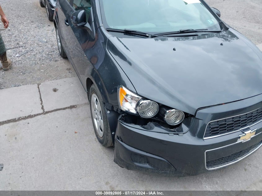 2014 Chevrolet Sonic Ls Auto VIN: 1G1JA6SG4E4117037 Lot: 39892805