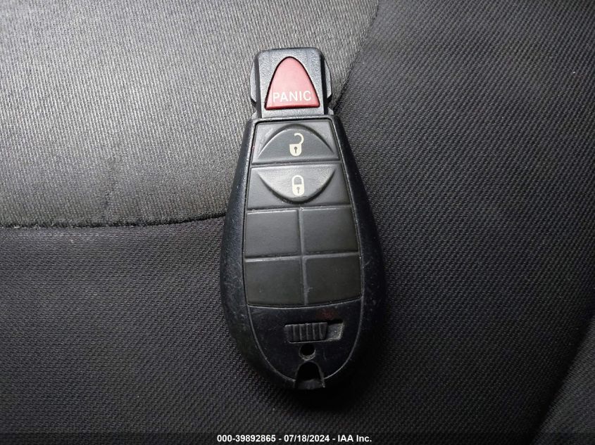 2014 Jeep Cherokee Altitude VIN: 1C4PJMCS2EW285854 Lot: 39892865