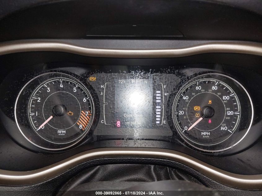 2014 Jeep Cherokee Altitude VIN: 1C4PJMCS2EW285854 Lot: 39892865