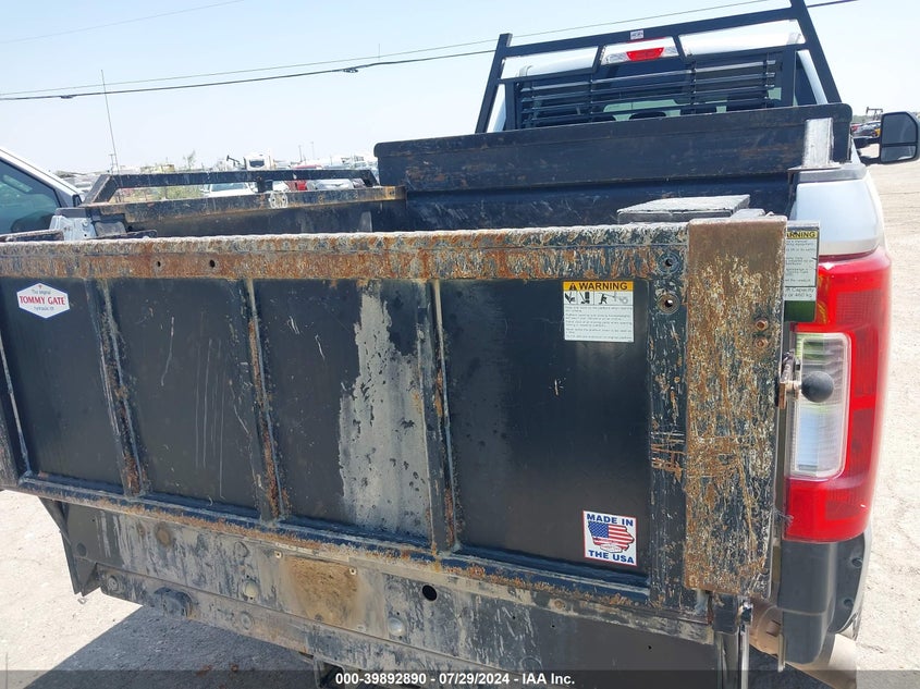 2019 FORD F-250 XLT - 1FT7X2BT5KEC31138