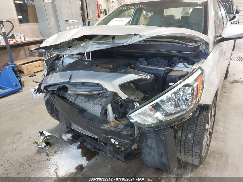 2017 Hyundai Accent Se VIN: KMHCT4AE3HU337011 Lot: 39892912