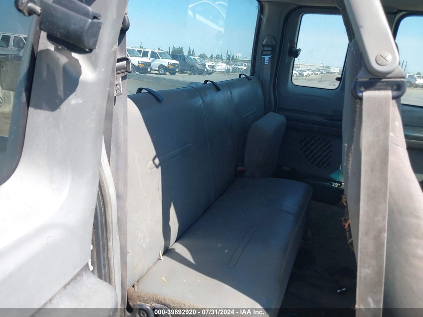 2005 Ford F250 Super Duty VIN: 1FTSX20585EC13400 Lot: 39892920