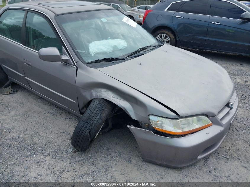 2000 Honda Accord Ex VIN: 1HGCG1651YA101802 Lot: 39892964