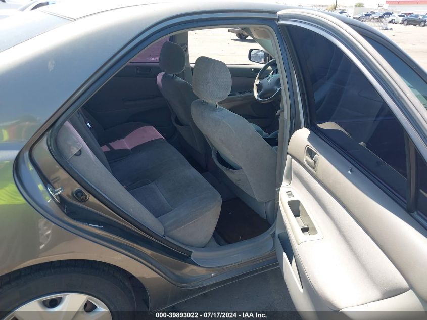 2004 Toyota Camry Le VIN: JTDBE32KX40277089 Lot: 39893022