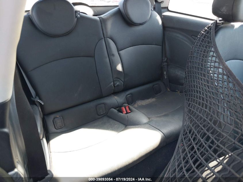 2009 Mini Cooper S VIN: WMWMF735X9TW82328 Lot: 39893054