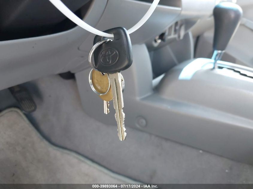 2011 Toyota Tacoma VIN: 5TFNX4CN7BX002077 Lot: 39893064