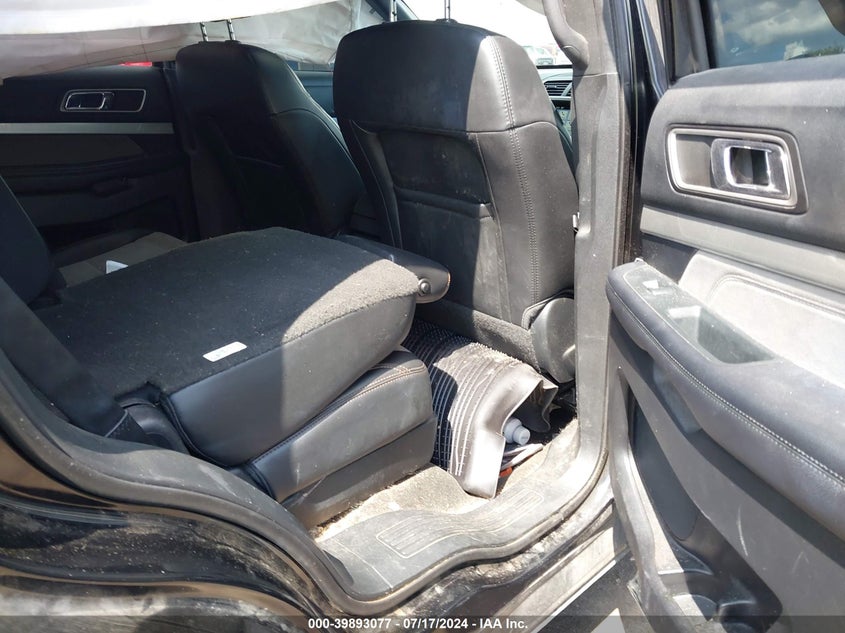 VIN 1FM5K8D89HGD72319 2017 FORD EXPLORER XLT