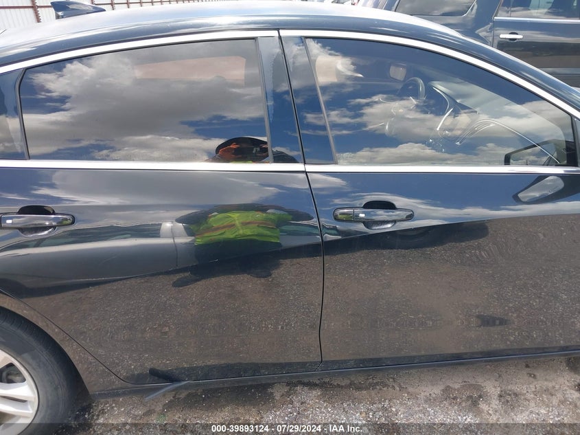 2018 Chevrolet Malibu Lt VIN: 1G1ZD5ST3JF142804 Lot: 39893124