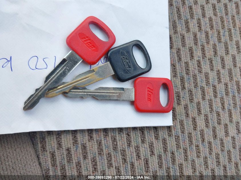 1998 Ford F-150 Lariat/Standard/Xl/Xlt VIN: 1FTZX18W2WNA46202 Lot: 39893298