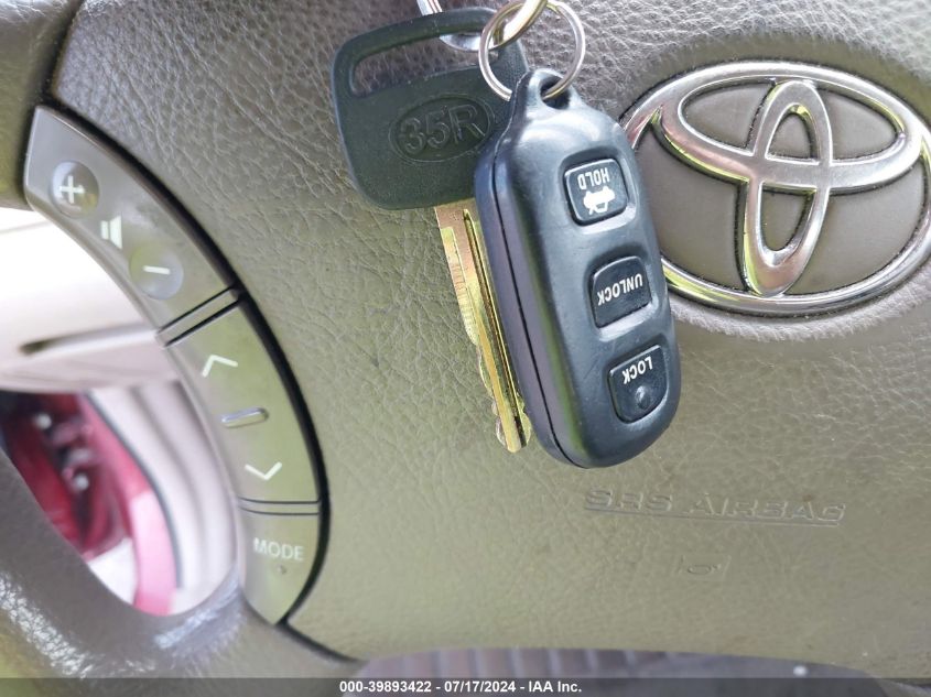 2005 Toyota Camry Le VIN: 4T1BE30K75U045784 Lot: 39893422