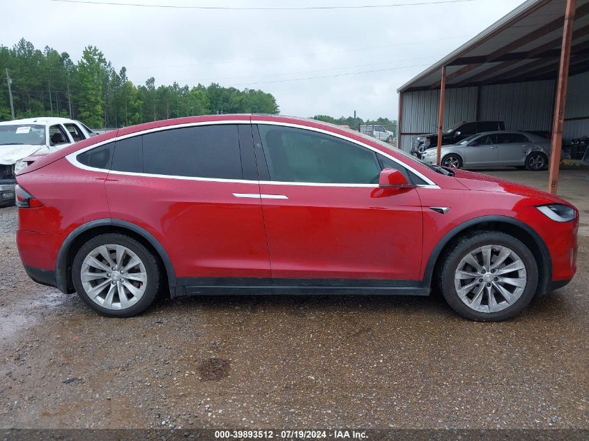 5YJXCAE27JF133900 2018 Tesla Model X 100D/75D/P100D