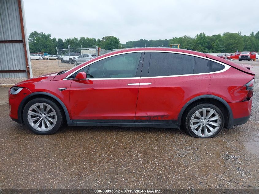 2018 Tesla Model X 100D/75D/P100D VIN: 5YJXCAE27JF133900 Lot: 39893512