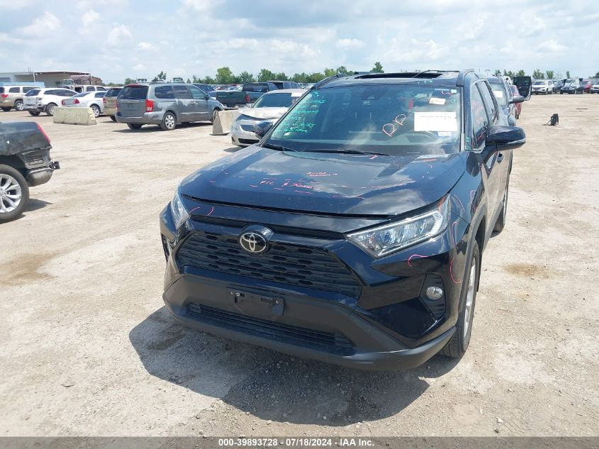 2021 Toyota Rav4 Xle VIN: JTMW1RFV1MD069423 Lot: 39893728