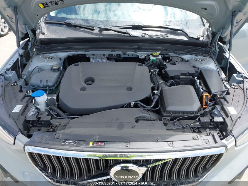 2024 Volvo Xc40 B5 Plus Bright Theme VIN: YV4L12UE4R2289975 Lot: 39893731