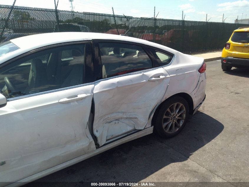 2017 Ford Fusion Hybrid Se VIN: 3FA6P0LUXHR356509 Lot: 39893866