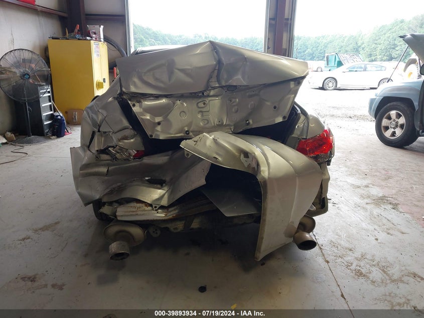 2010 Honda Accord Exl VIN: 1HGCP3F8XAA020941 Lot: 39893934