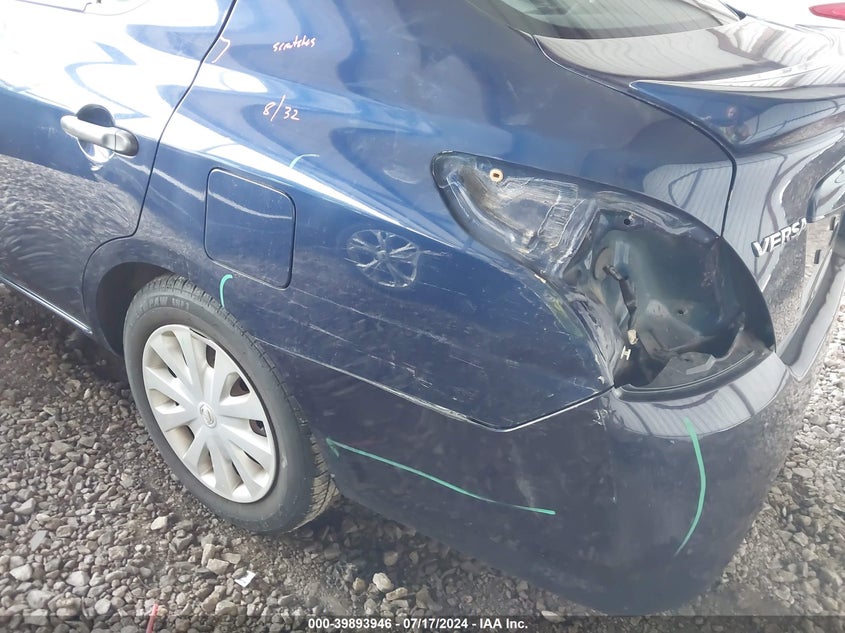 2012 Nissan Versa 1.6 S VIN: 3N1CN7AP7CL944259 Lot: 39893946