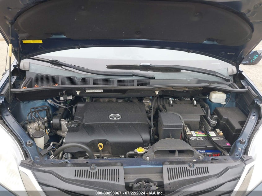 2011 Toyota Sienna Le V6 VIN: 5TDKK3DC7BS068787 Lot: 39893967