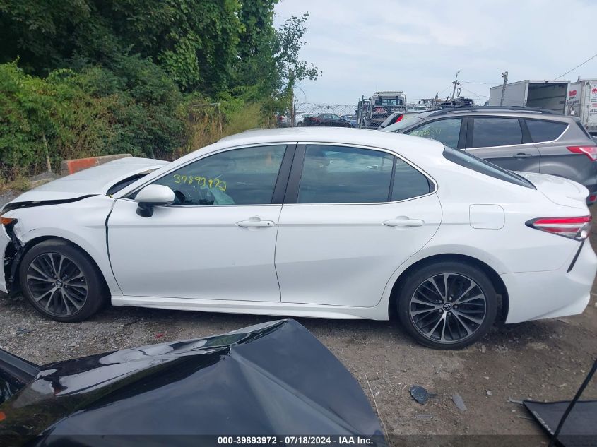 2018 Toyota Camry Se VIN: 4T1B11HK0JU104687 Lot: 39893972