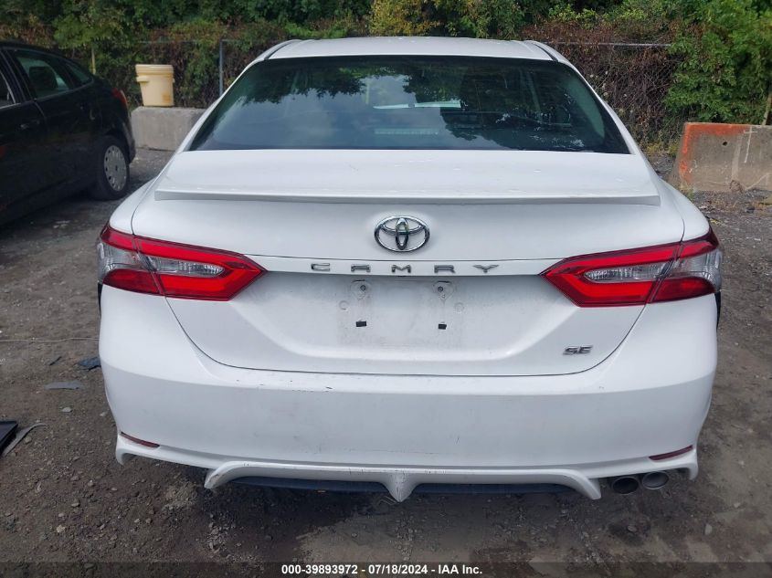 2018 Toyota Camry Se VIN: 4T1B11HK0JU104687 Lot: 39893972