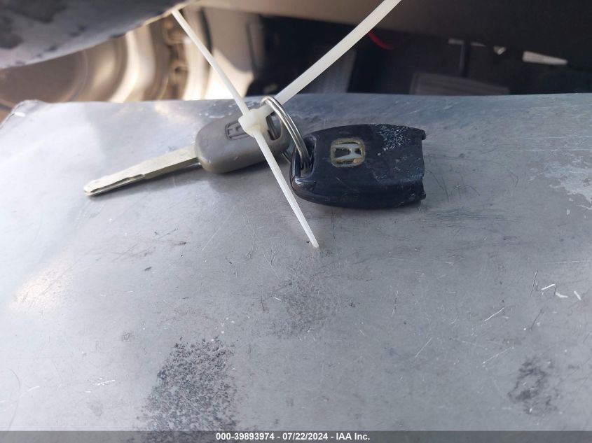 2004 Honda Accord 2.4 Lx VIN: JHMCM56374C024962 Lot: 39893974