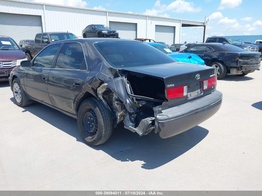 2000 Toyota Camry Le V6 VIN: JT2BF22K8Y0283138 Lot: 39894011