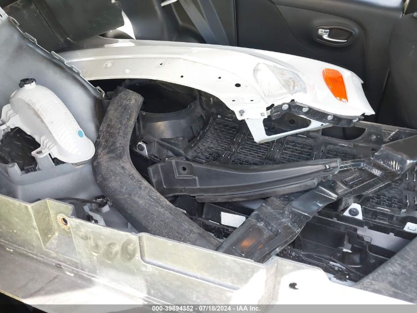 2020 Jeep Renegade Latitude 4X4 VIN: ZACNJBBB9LPL98219 Lot: 39894352