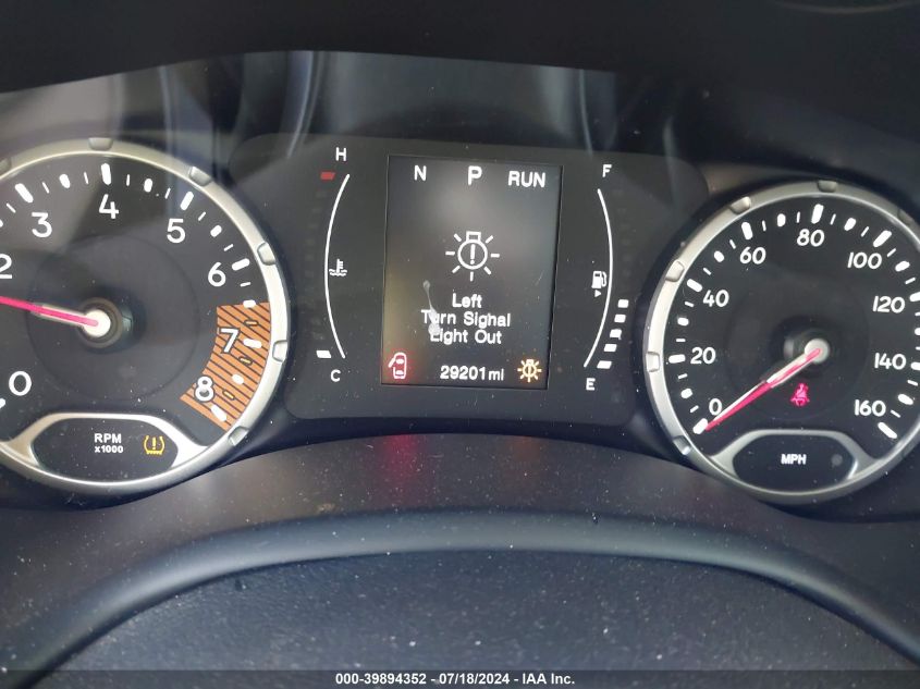 2020 Jeep Renegade Latitude 4X4 VIN: ZACNJBBB9LPL98219 Lot: 39894352