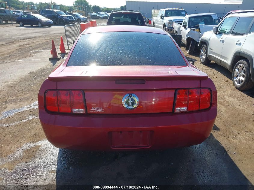 2007 Ford Mustang V6 Deluxe/V6 Premium VIN: 1ZVFT80N675250168 Lot: 39894444