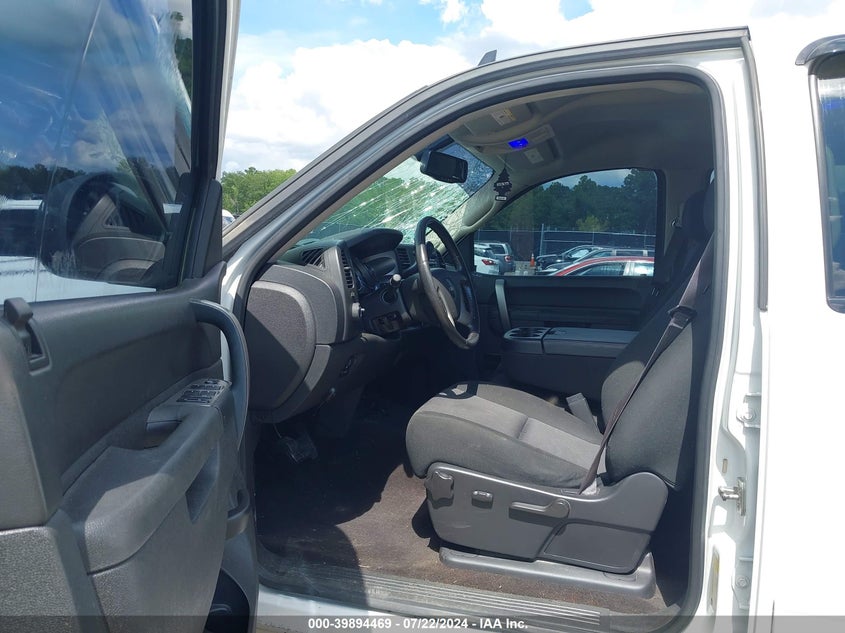 2013 GMC SIERRA 1500 SLE - 3GTP2VE77DG287835