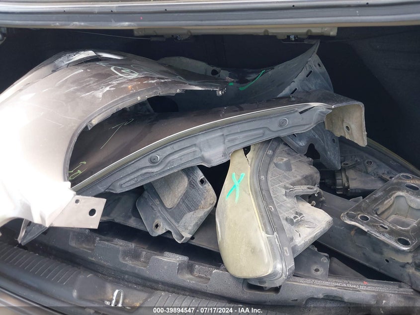 2012 Hyundai Elantra Limited VIN: 5NPDH4AE7CH123877 Lot: 39894547