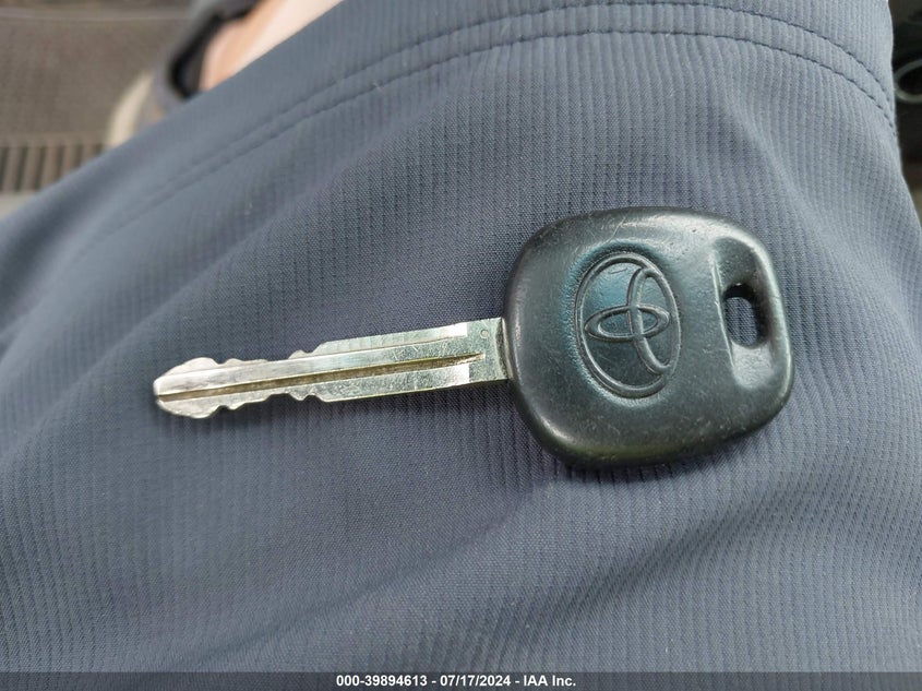 2006 Toyota Sienna Xle Limited VIN: 5TDZA22C86S438794 Lot: 39894613