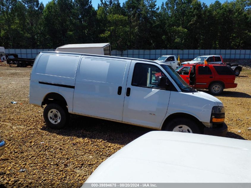 2022 Chevrolet Express Cargo Rwd 2500 Regular Wheelbase Wt VIN: 1GCWGAF18N1240734 Lot: 39894675