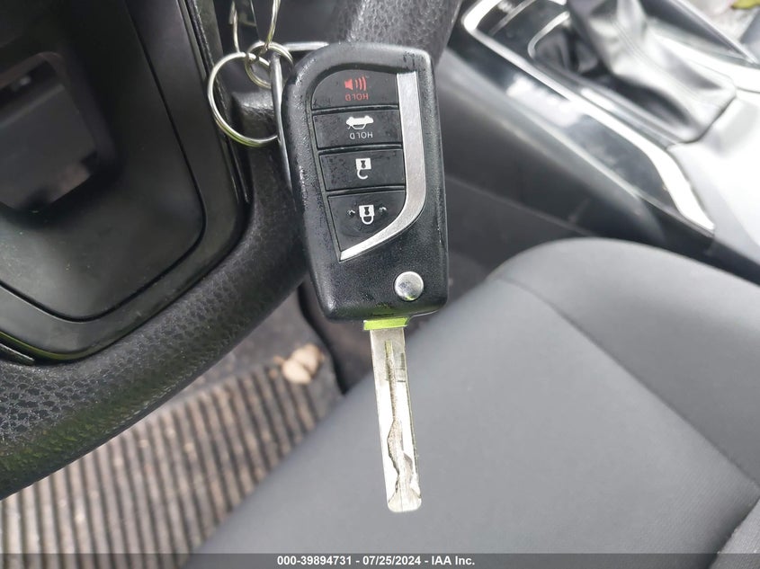 2024 TOYOTA COROLLA LE - JTDB4MEE5R3020409