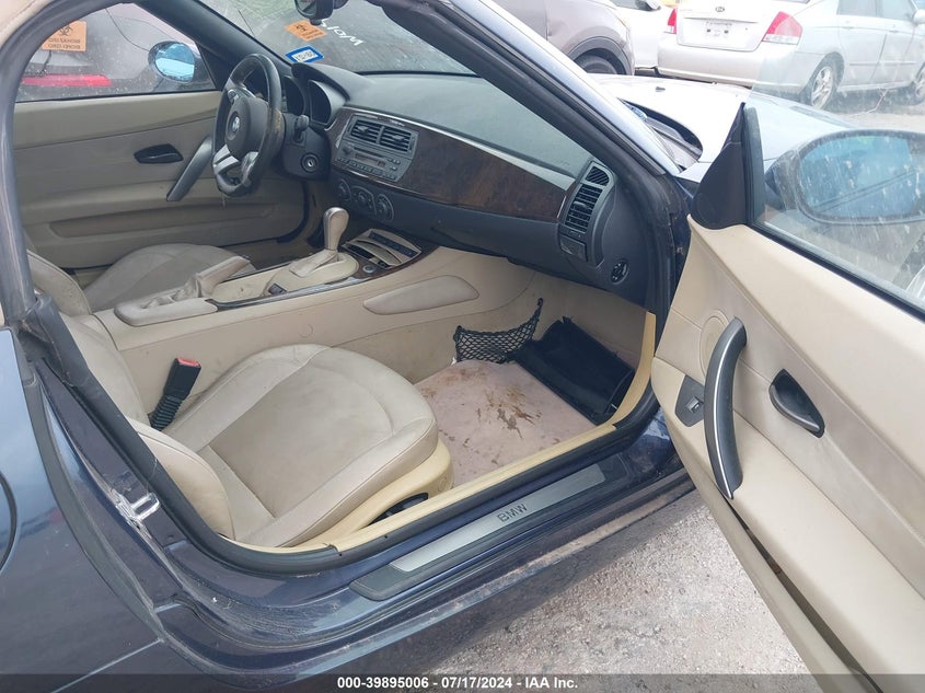 2004 BMW Z4 3.0I VIN: 4USBT53584LU06689 Lot: 39895006