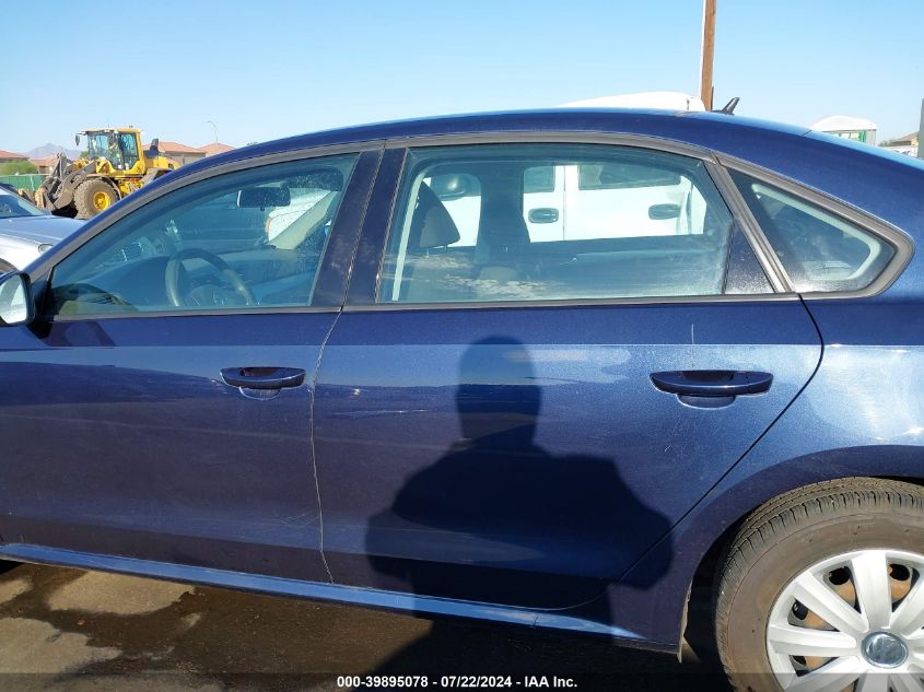 2012 Volkswagen Passat 2.5L S VIN: 1VWAP7A37CC072895 Lot: 39895078