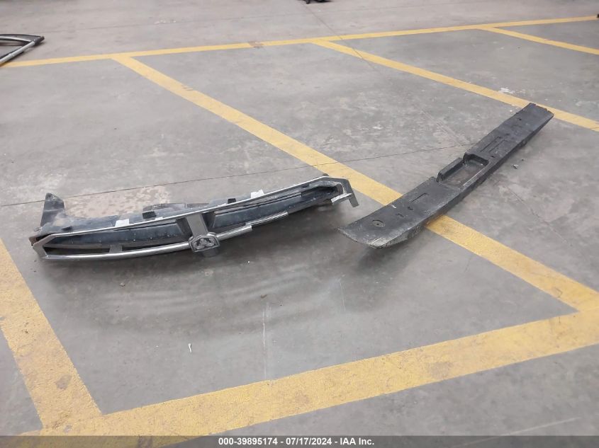 2008 Dodge Avenger R/T VIN: 1B3LC76MX8N131928 Lot: 39895174