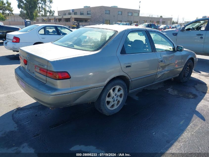 1998 Toyota Camry Xle V6 VIN: JT2BF28K7W0117343 Lot: 39895233