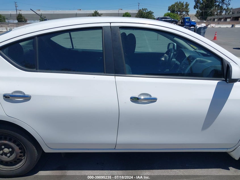 2013 Nissan Versa 1.6 Sv VIN: 3N1CN7AP3DL886815 Lot: 39895235