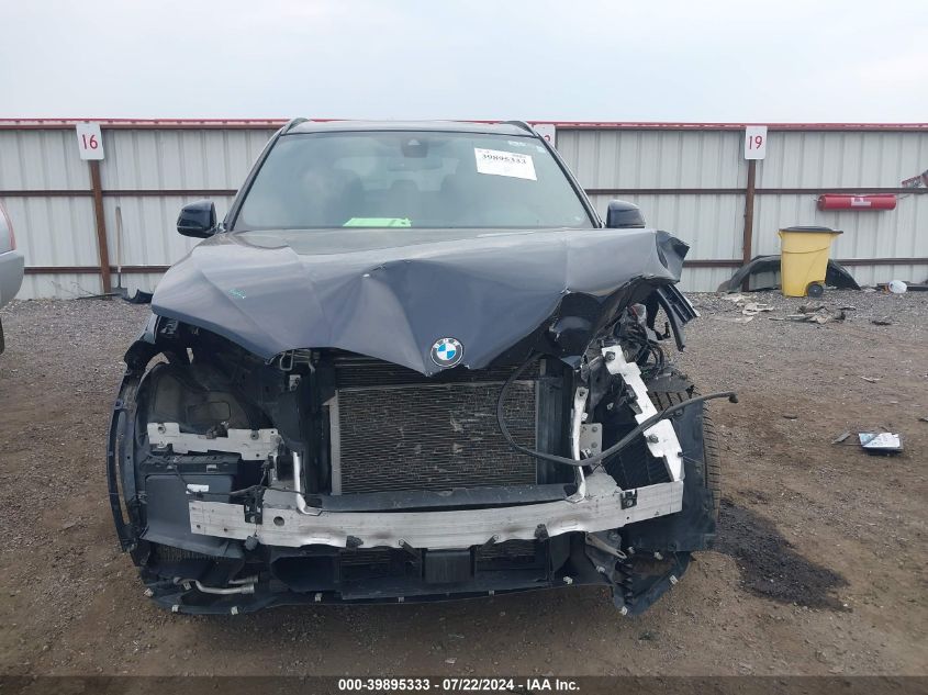 2018 BMW X5 xDrive50I VIN: 5UXKR6C57J0U15728 Lot: 39895333