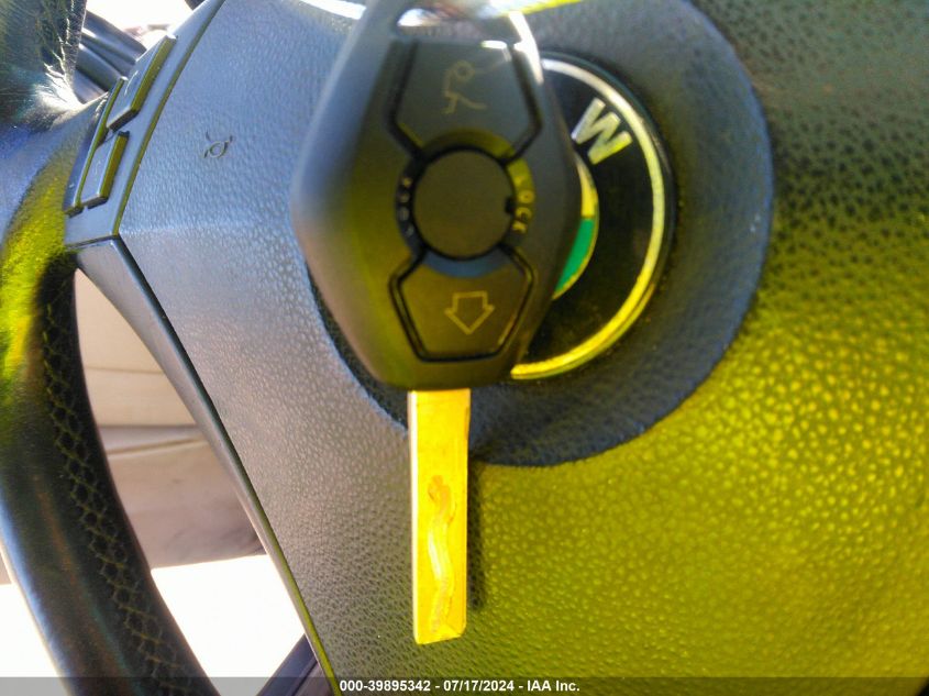 2004 BMW 525 I VIN: WBANA53524B852638 Lot: 39895342