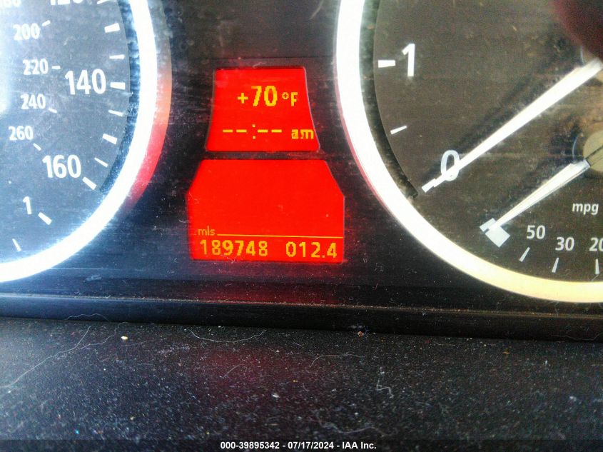 2004 BMW 525 I VIN: WBANA53524B852638 Lot: 39895342