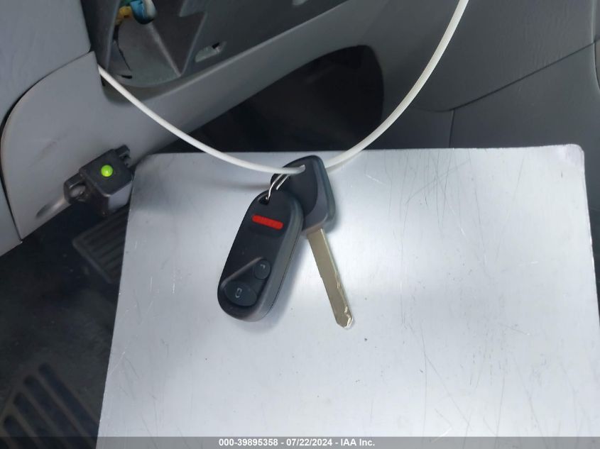 2003 Honda Pilot Ex VIN: 2HKYF18403H529700 Lot: 39895358