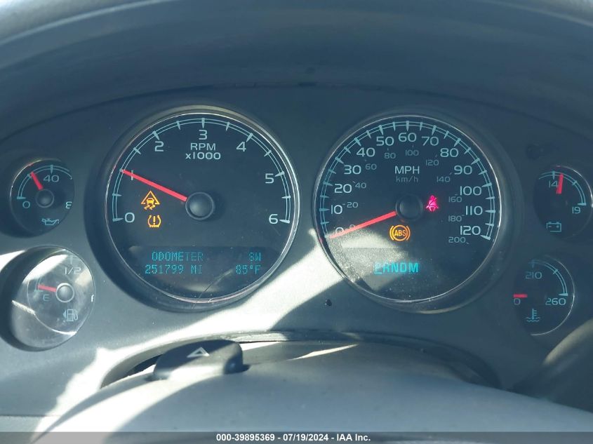 2009 Chevrolet Suburban 1500 Ltz VIN: 1GNFC36J99R137392 Lot: 39895369