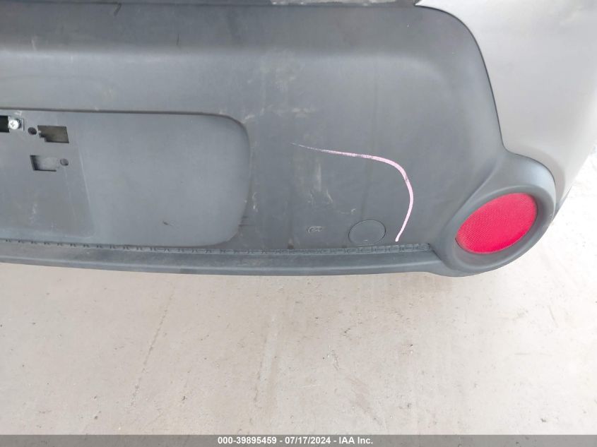 2015 Kia Soul + VIN: KNDJP3A52F7176950 Lot: 39895459