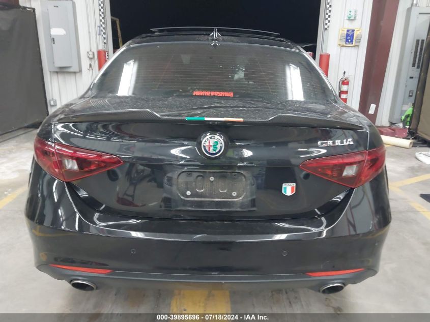 2017 Alfa Romeo Giulia VIN: ZARFAEBN2H7537958 Lot: 39895696